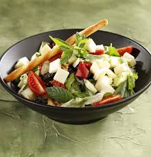 Üç Peynirli Salata